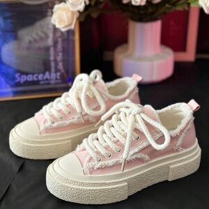 Low Top Pink Canvas Sneakers